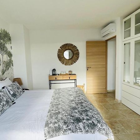 Villa Cacharelle Vue Mer Piscine กาวาแลร์-ซูร์-แมร์ ภายนอก รูปภาพ