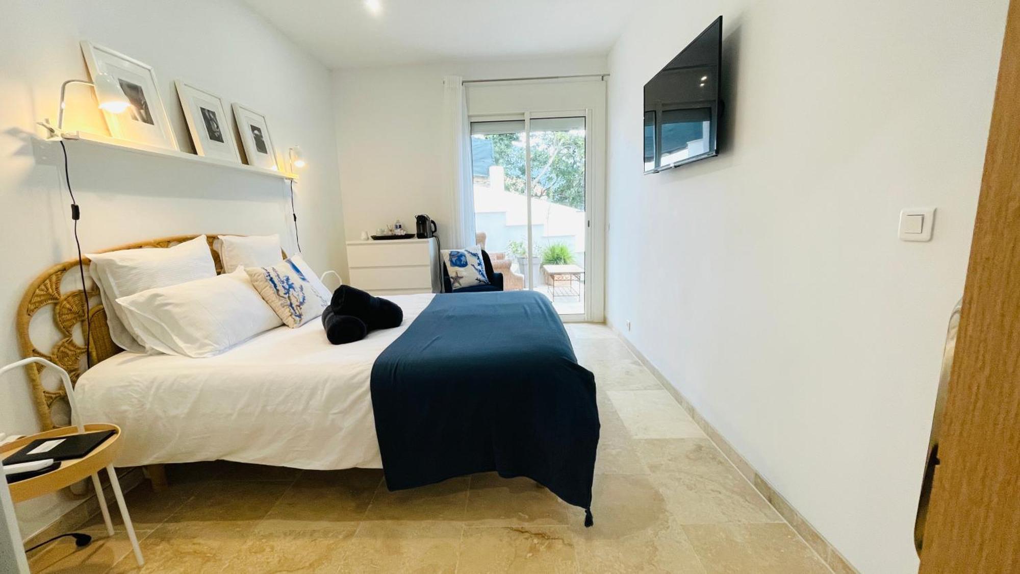 Villa Cacharelle Vue Mer Piscine กาวาแลร์-ซูร์-แมร์ ภายนอก รูปภาพ