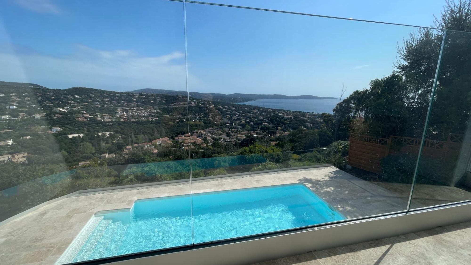 Villa Cacharelle Vue Mer Piscine กาวาแลร์-ซูร์-แมร์ ภายนอก รูปภาพ